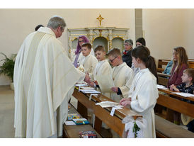 Dankgottesdienst der Kommunionkinder (Foto: Karl-Franz Thiede)